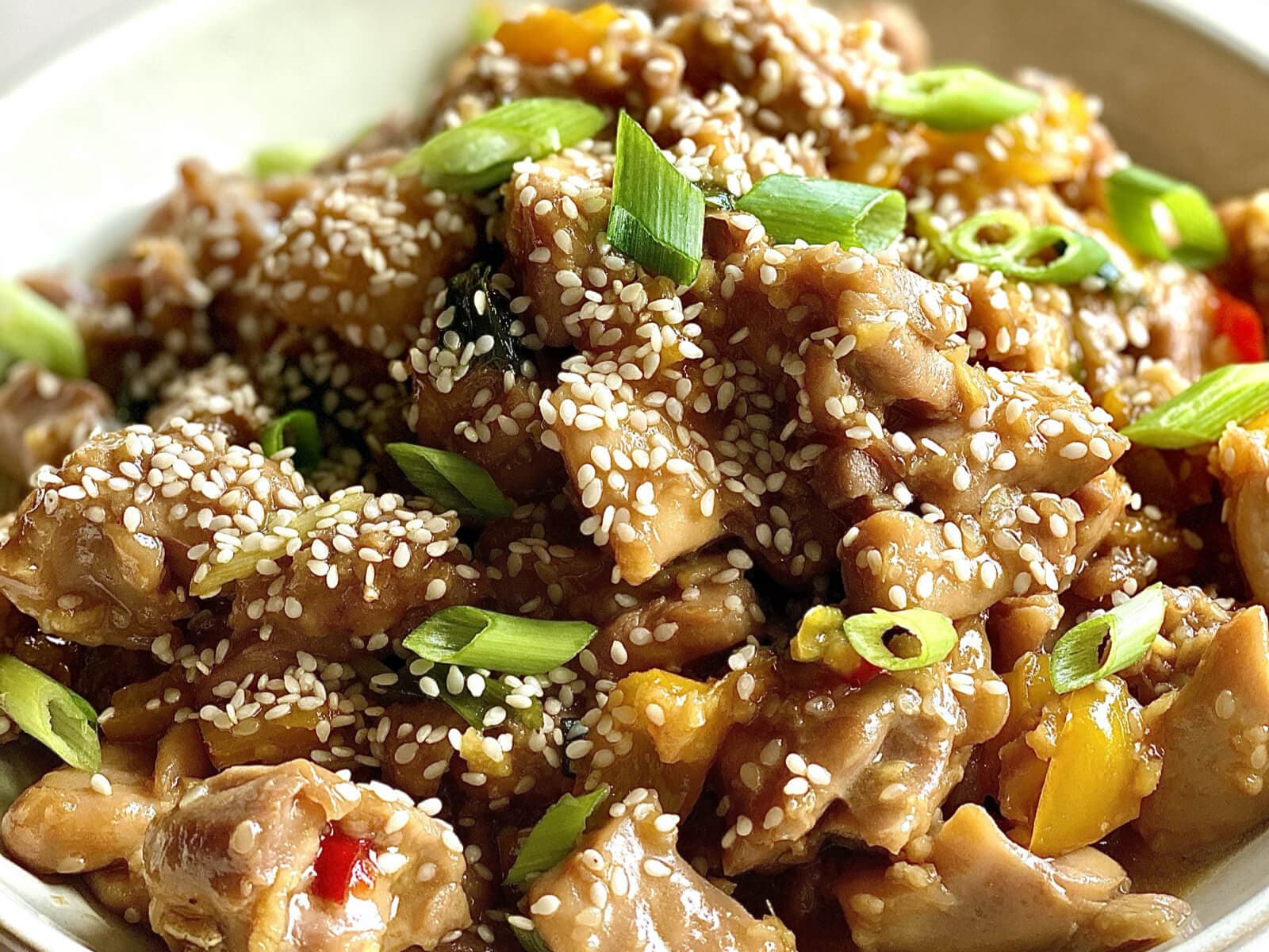 A dish of chicken and vegetables, 'Chinese takeaway'-style for the EBS diet.